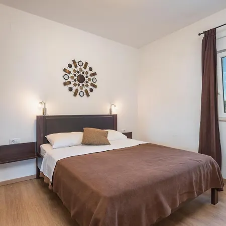 公寓 迪丹公寓 *