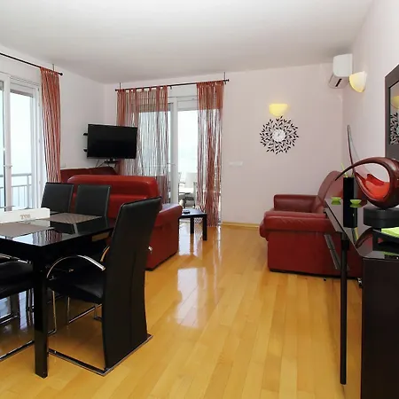 公寓 迪丹公寓 *